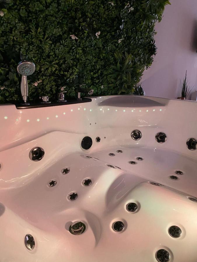 Sweet Love Exotique By Locations_Lepuyenvelay Brives-Charensac Luaran gambar